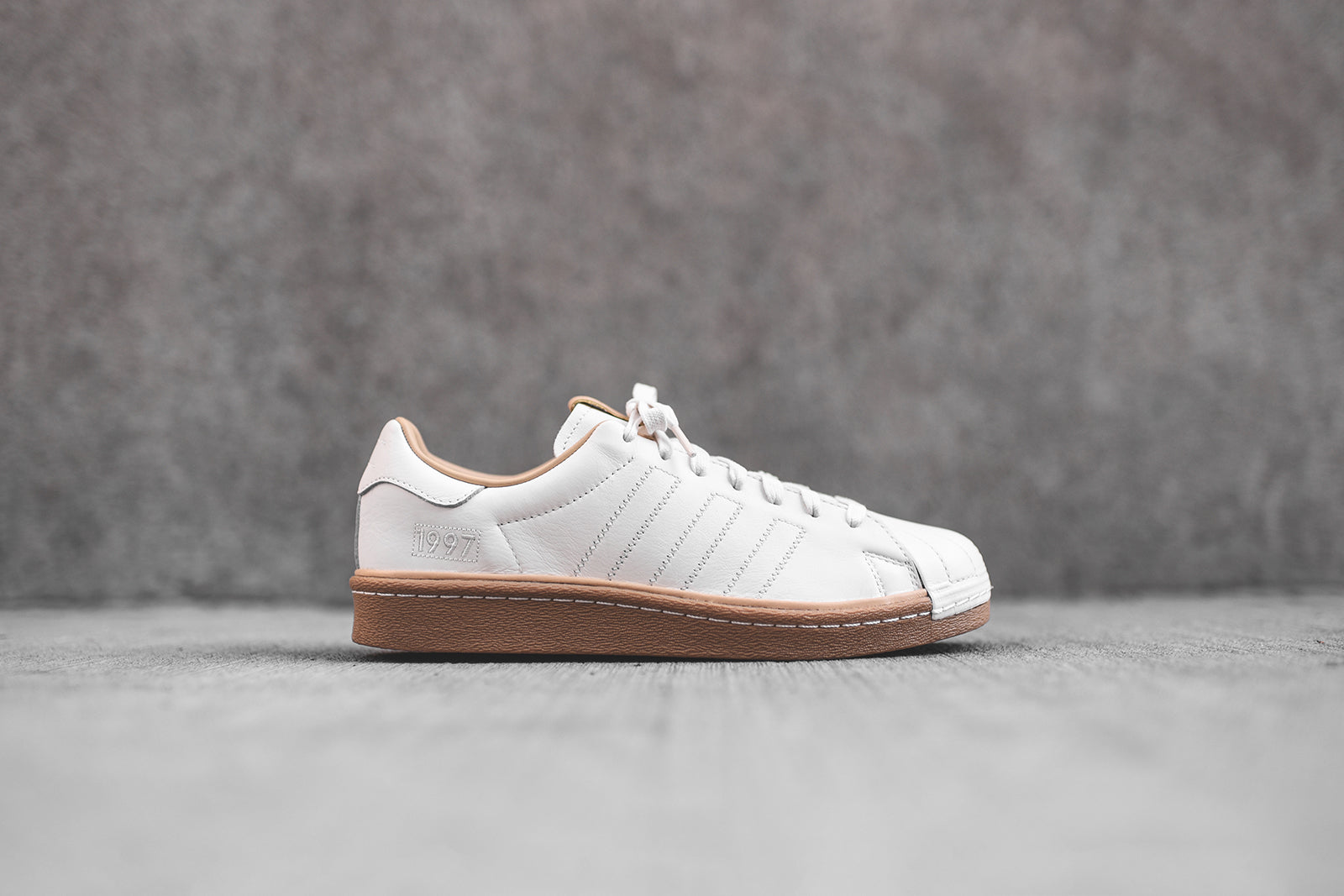 アディダス スーパースター ブースト コンソーシアム ソーシャルステータス sns adidas superstar boost consortium 入手困難 限定 Sneakersnstuff Social Status adidas Constortium Sneaker Exchange