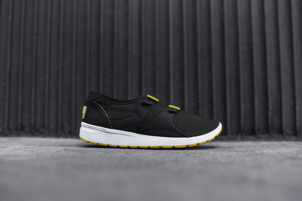 Nike sock racer og hotsell