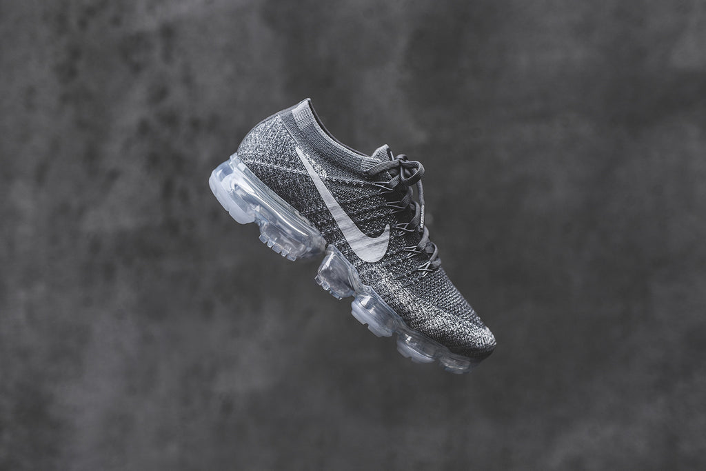 Nike Air VaporMax Flyknit Dark Grey Black Wolf Grey Kith