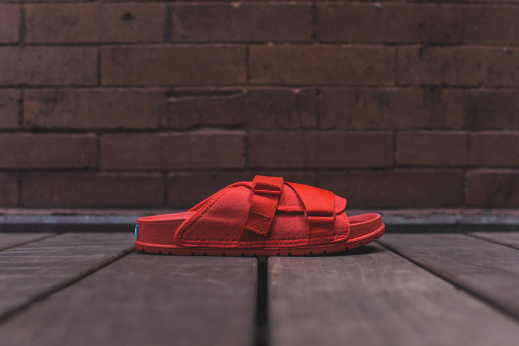 Lennon chiller sandals sale