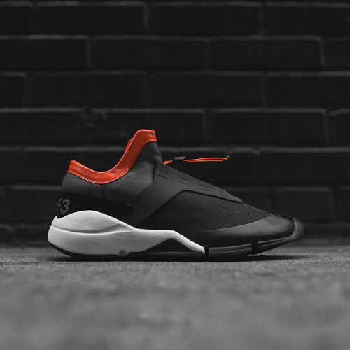 news/y-3-fall-16-delivery-1