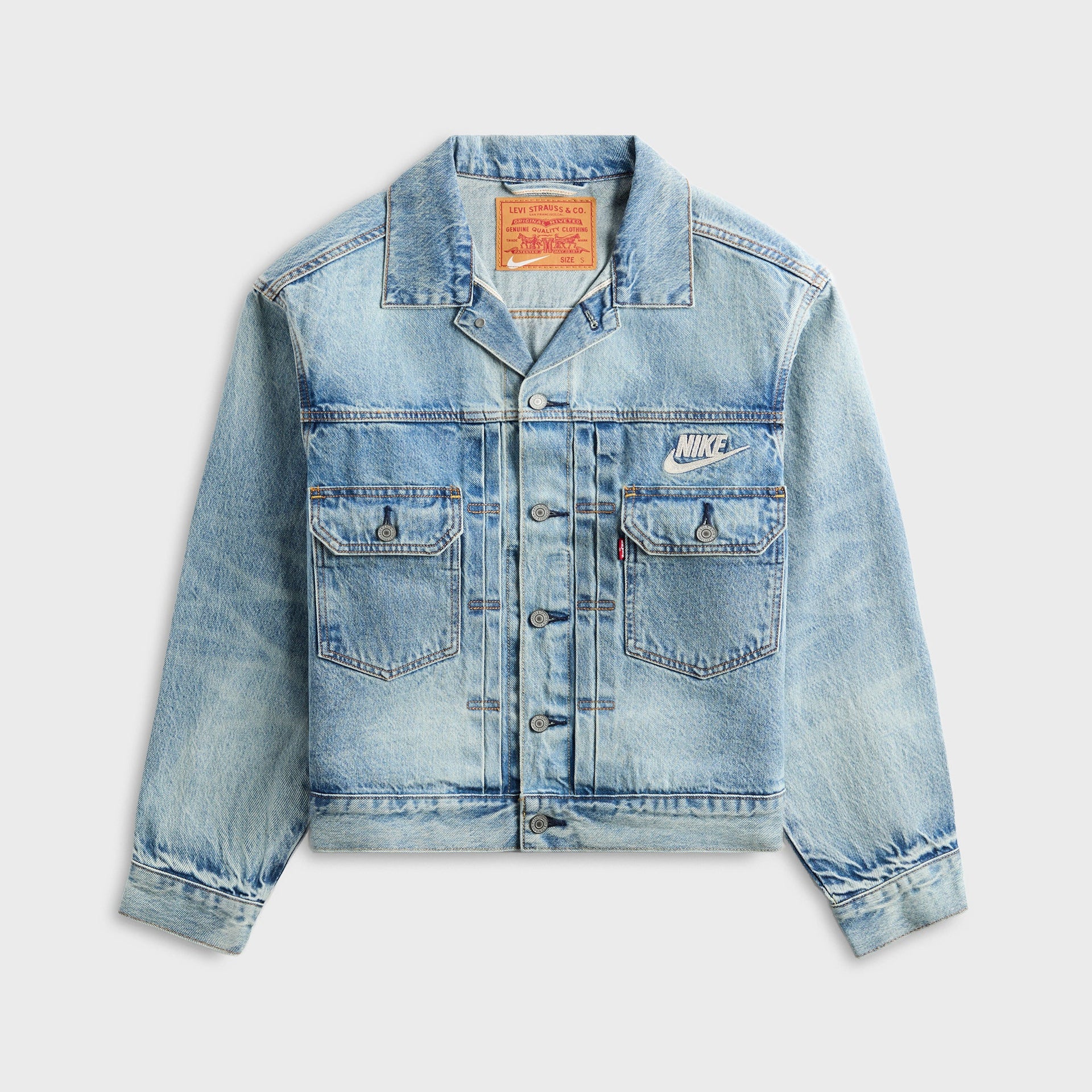Levi's x Nike Trucker Jacket - Light Blue