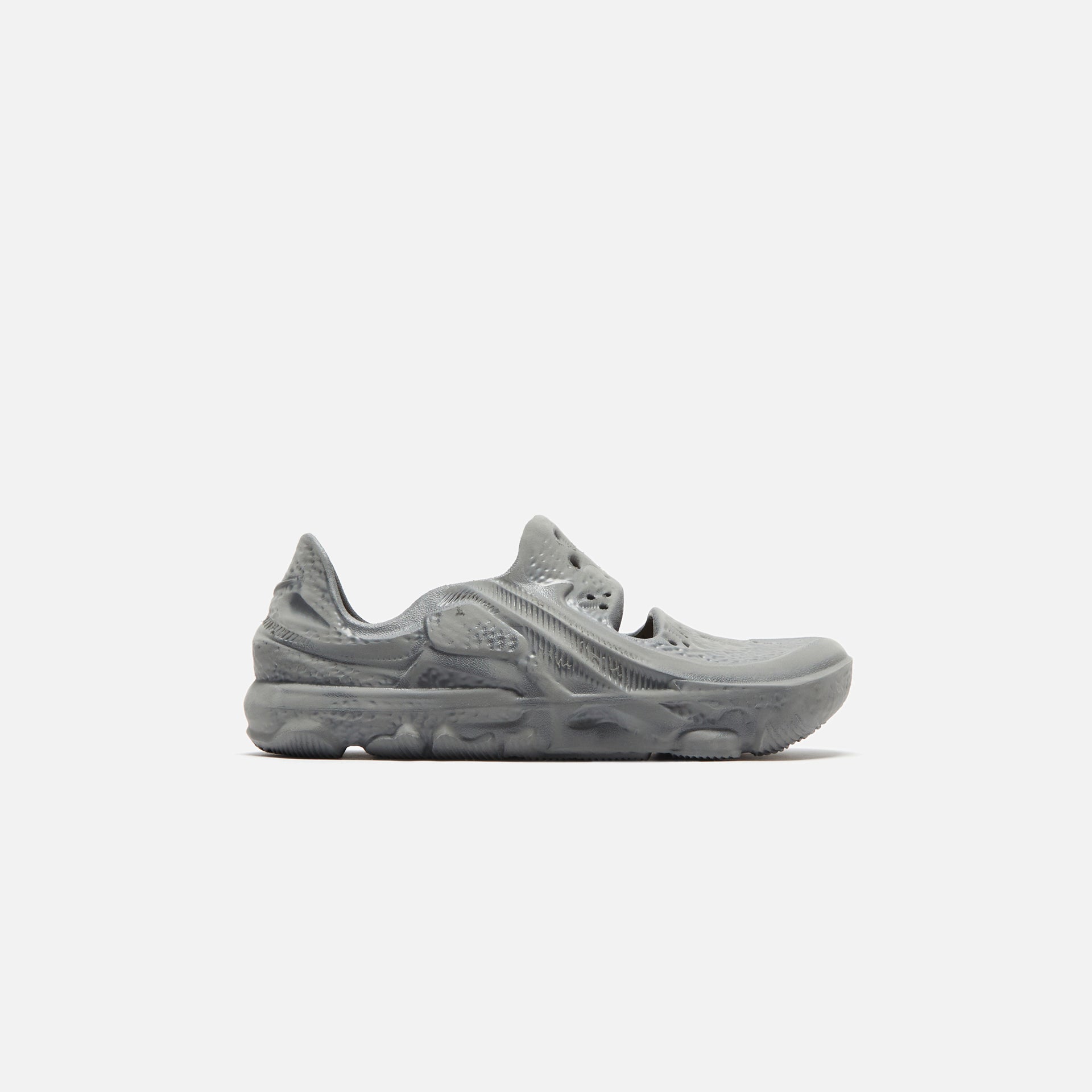 Nike ISPA Universal - Natural / Smoke Grey