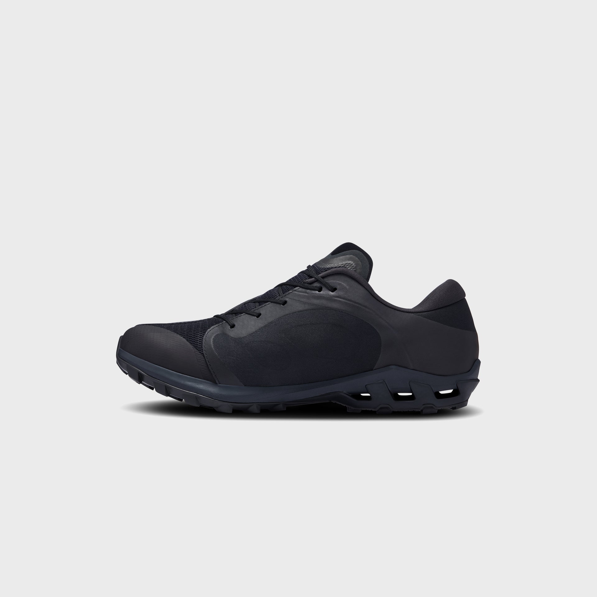 On Running x Post Archive Faction Cloudventure Peak - All Black