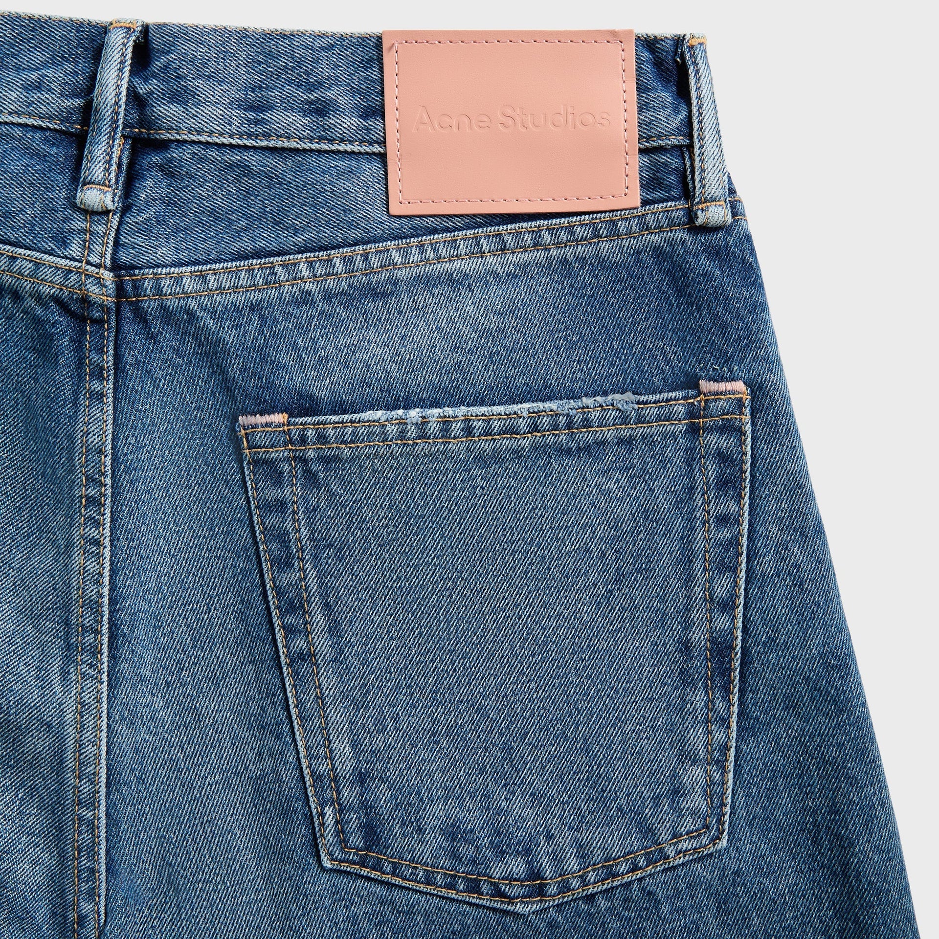 Acne Studios 1981 U in Vintage Blue