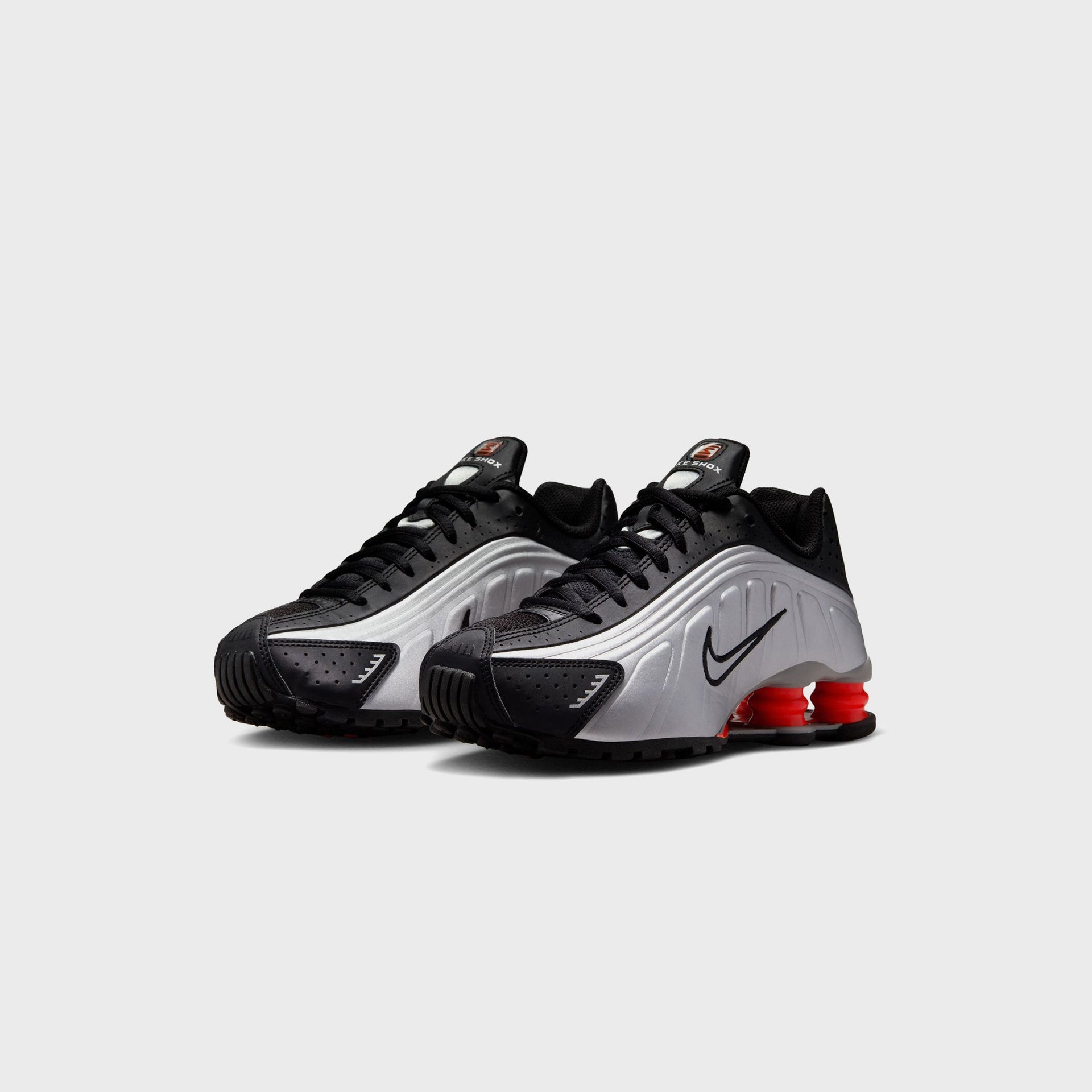 Nike GS Shox R4 - Metallic Silver / Metallic Silver / Black