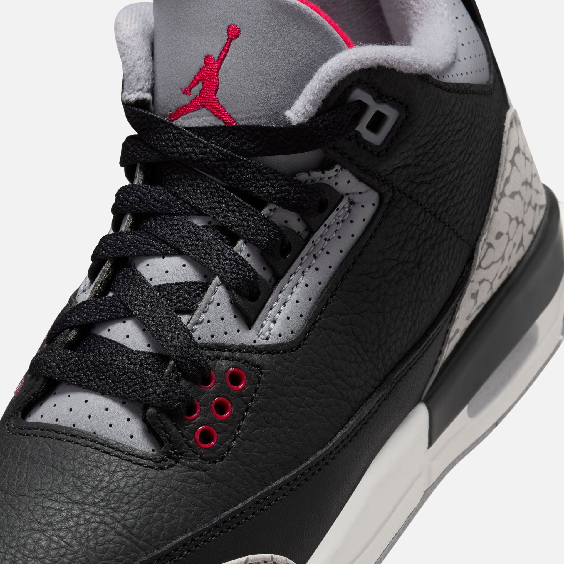 (RTV) Jordan GS Air Jordan 3 Retro - Black / Fire Red / Cement Grey / Sail