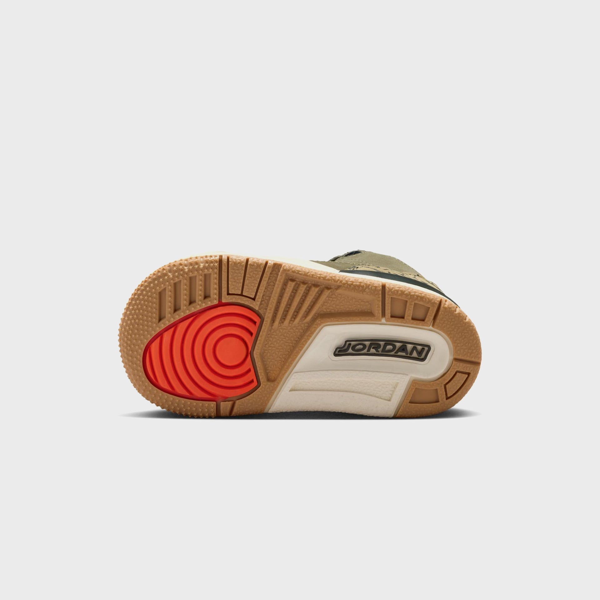Jordan TD Air Jordan 3 Retro - Medium Olive / Sequoia / Neutral Olive / Sail / Total Crimson