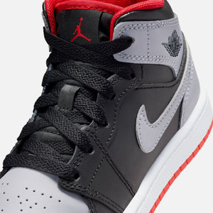 Nike PS Air Zoom jordan 1 Mid - Black / Cement Grey / Fire Red White