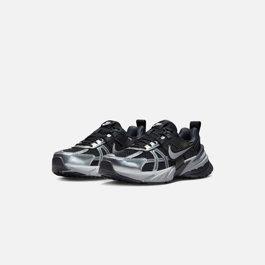 Nike WMNS V2K Run - Black / Metallic Silver / Anthracite – Kith