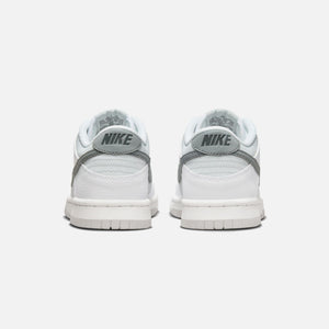 Nike GS Dunk Low - White / Smoke Grey / Pure Platinum