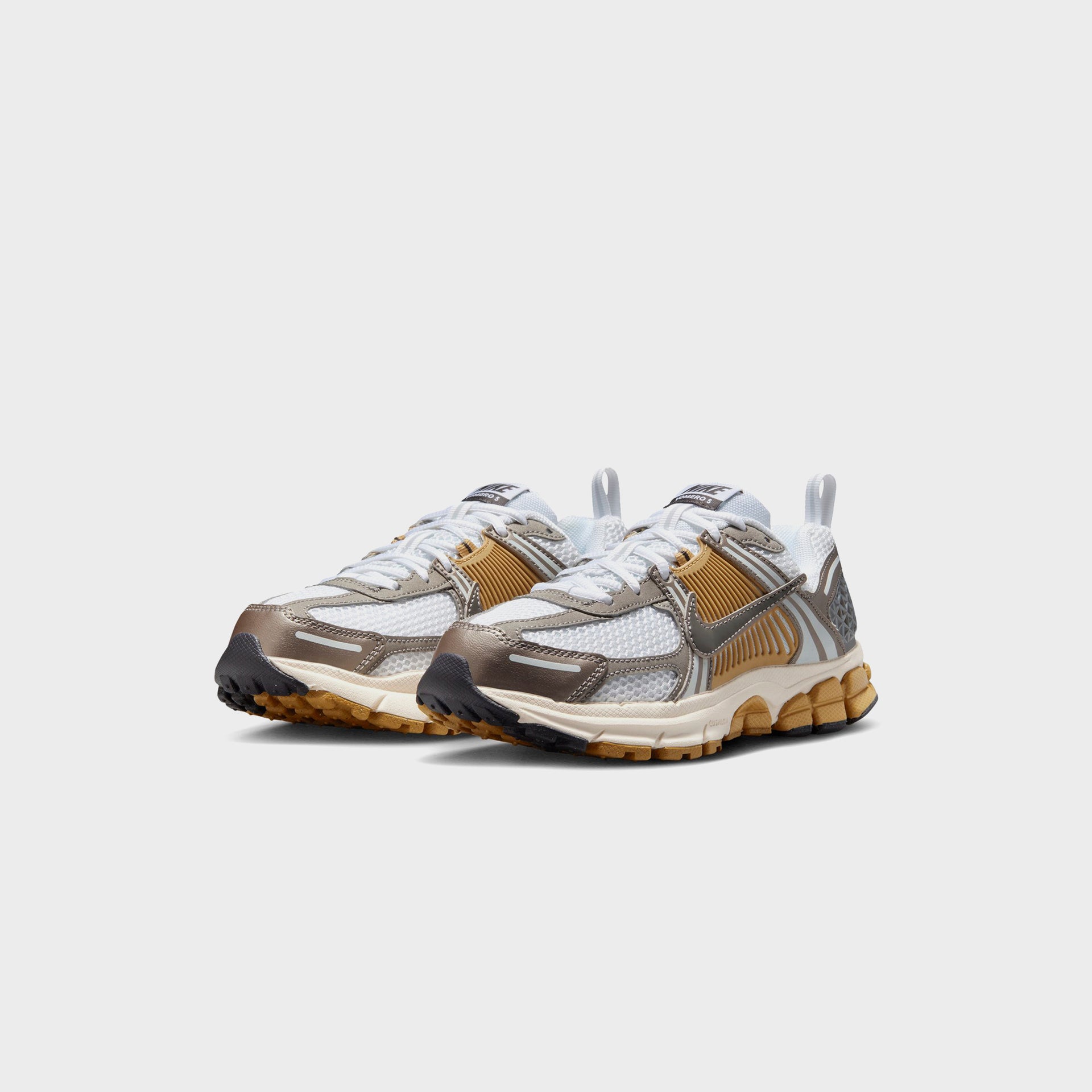 Nike GS Vomero 5 - Metallic Pewter / Medium Ash / Parachute Beige