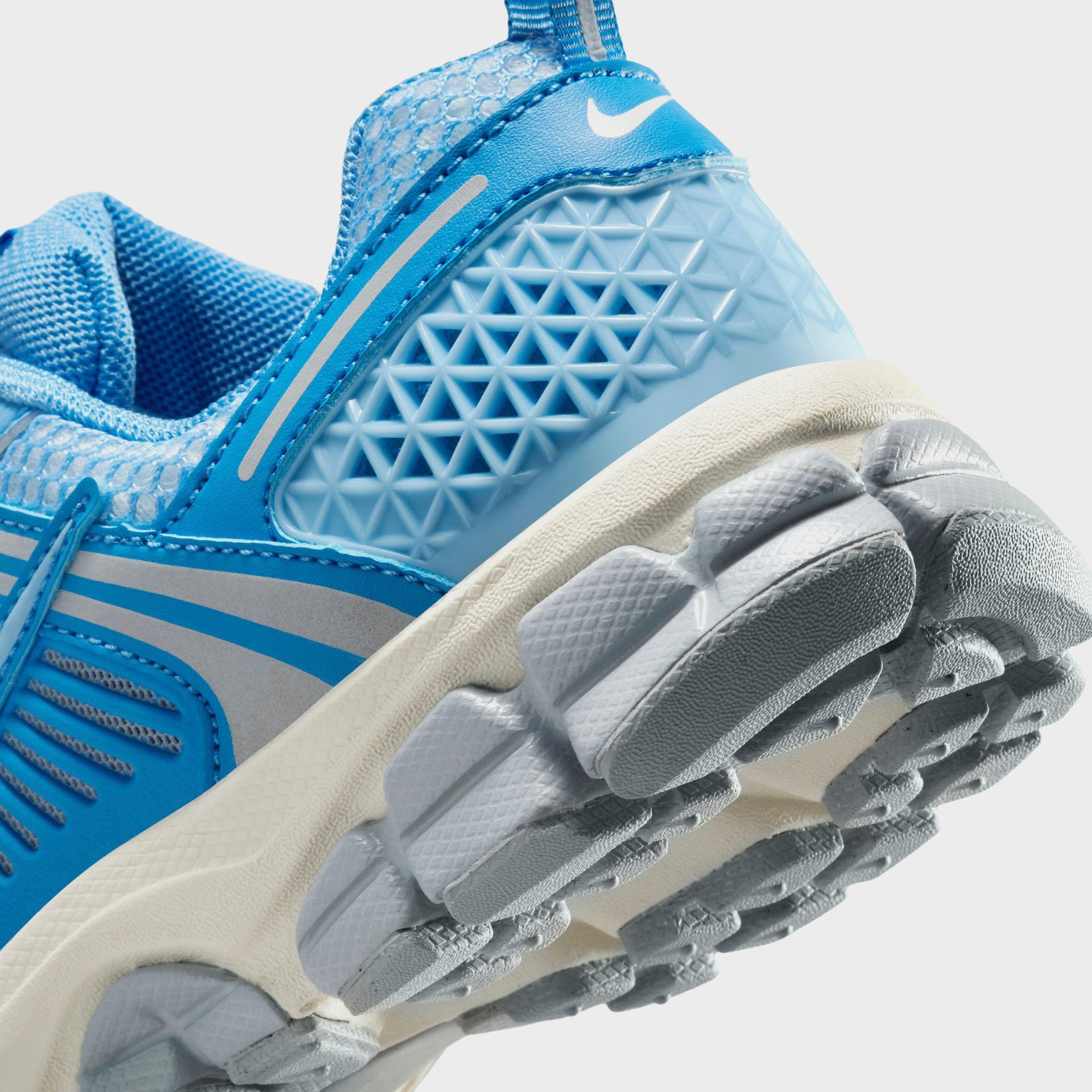 Nike GS Zoom Vomero 5 - Blue Beyond / Psychic Blue/ Wolf Grey / Sail