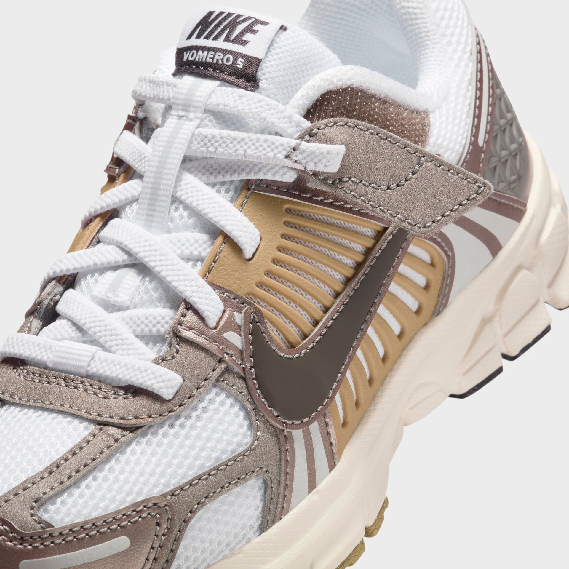 Nike PS Zoom Vomero 5 - Metallic Pewter / Medium Ash / Parachute Beige