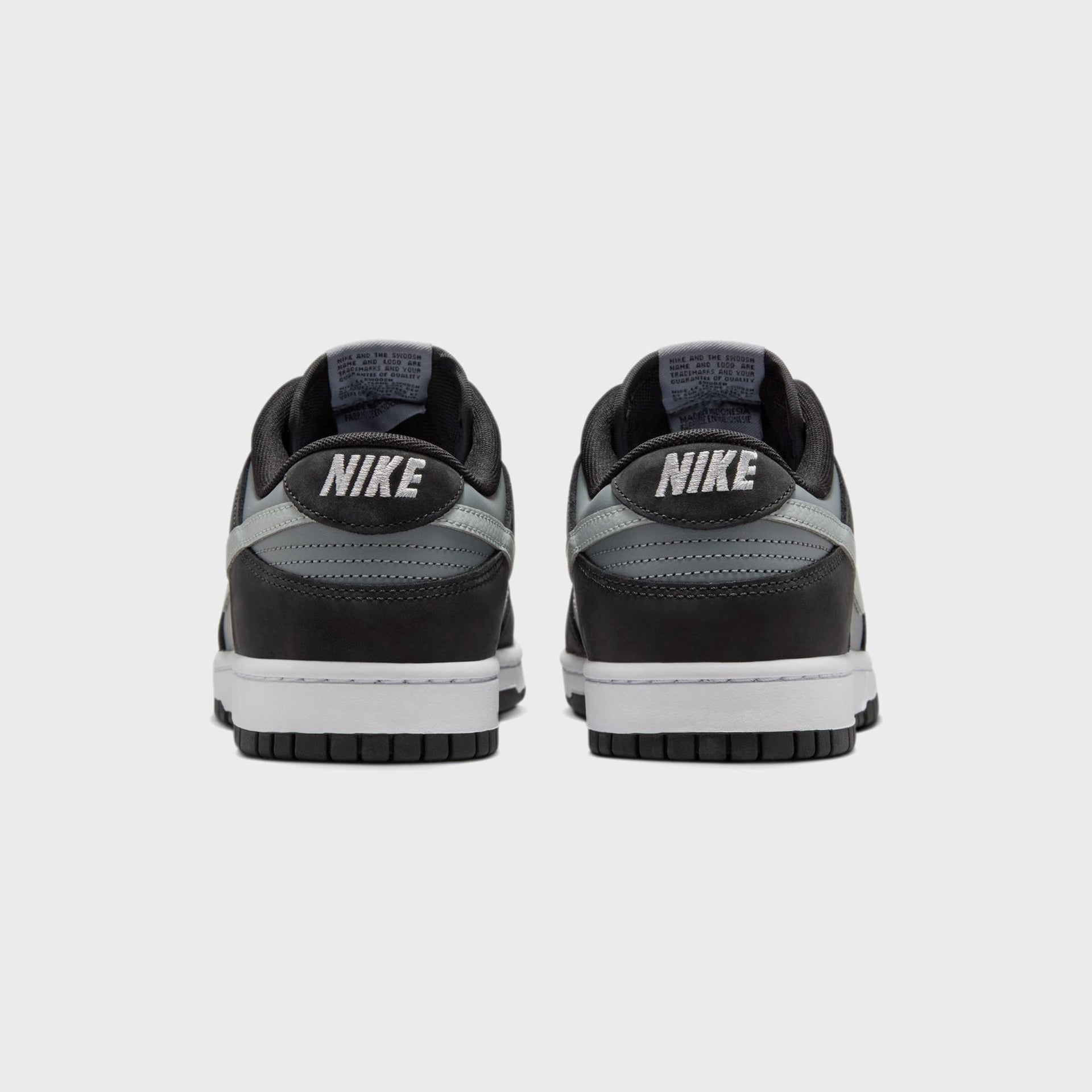 Nike Dunk Low  - Black / Light Smoke Grey / Smoke Grey / White