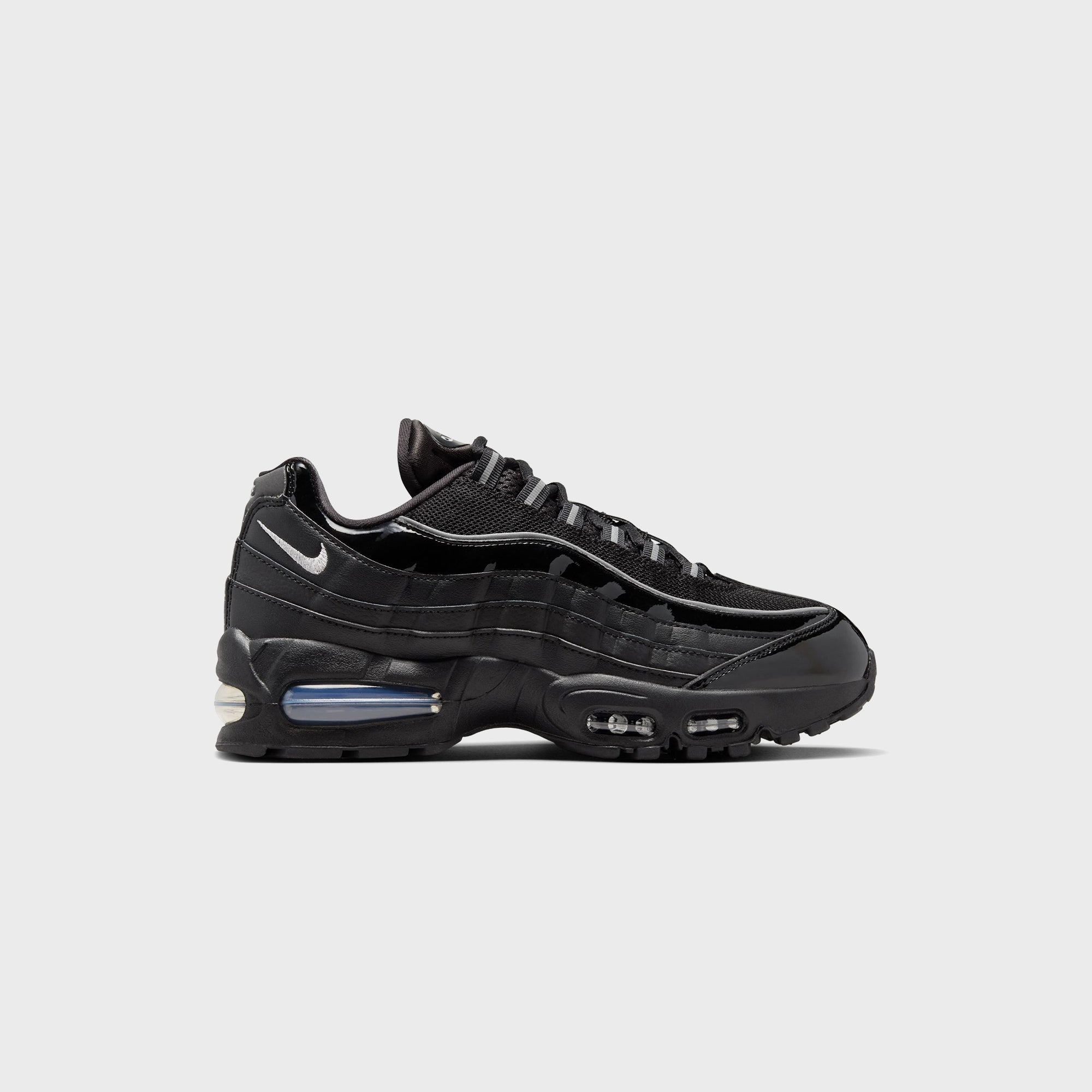 新品 NIKE MAX95 ブラック AIR Y-525 黒 WMNS 22cm 1 NIKE ブラック 黒 AIRMAX95 WMNS 22cm Y-525 - メルカリ