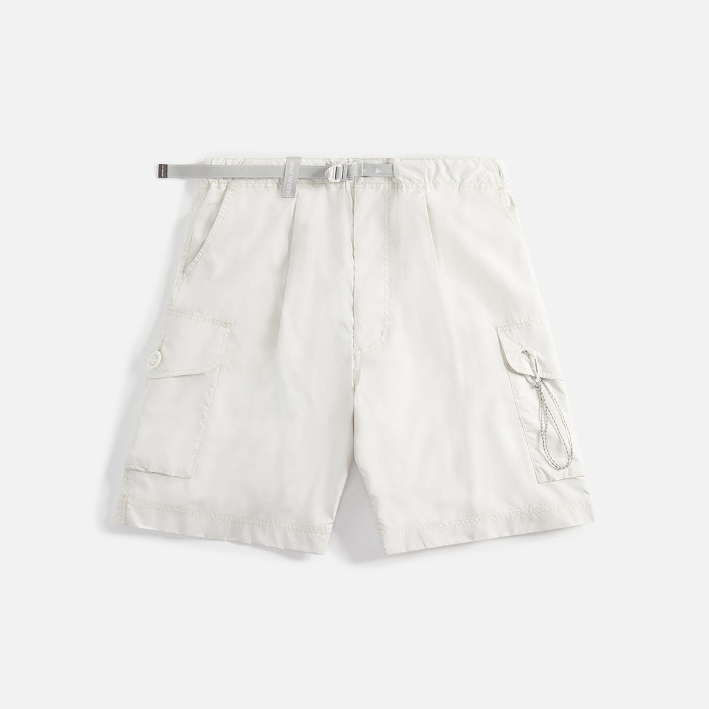 and wander Oversized Cargo Short - White