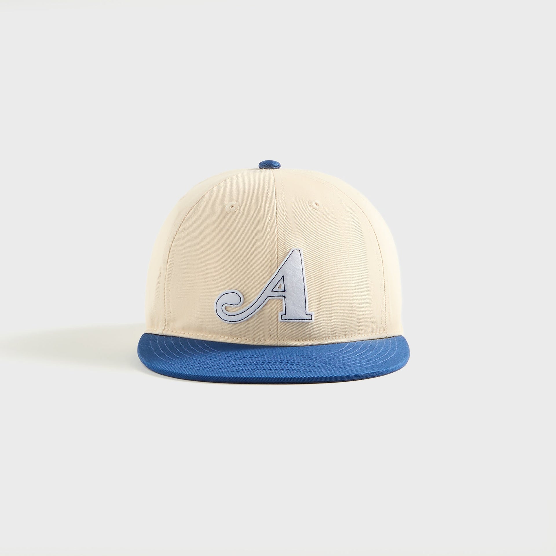 Awake Classic A Cap in Cream
