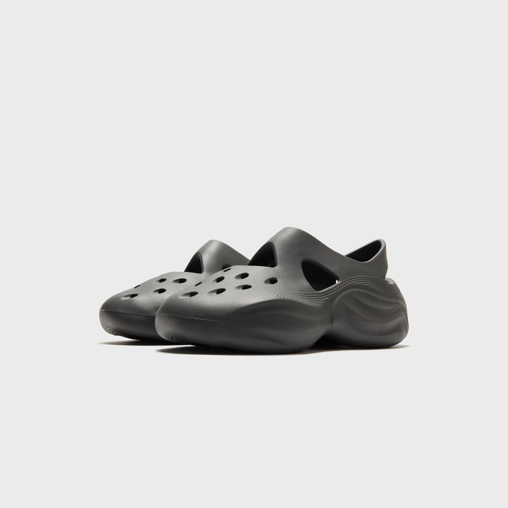 Crocs x Dingyun Zhang Diffuser - Black Sand