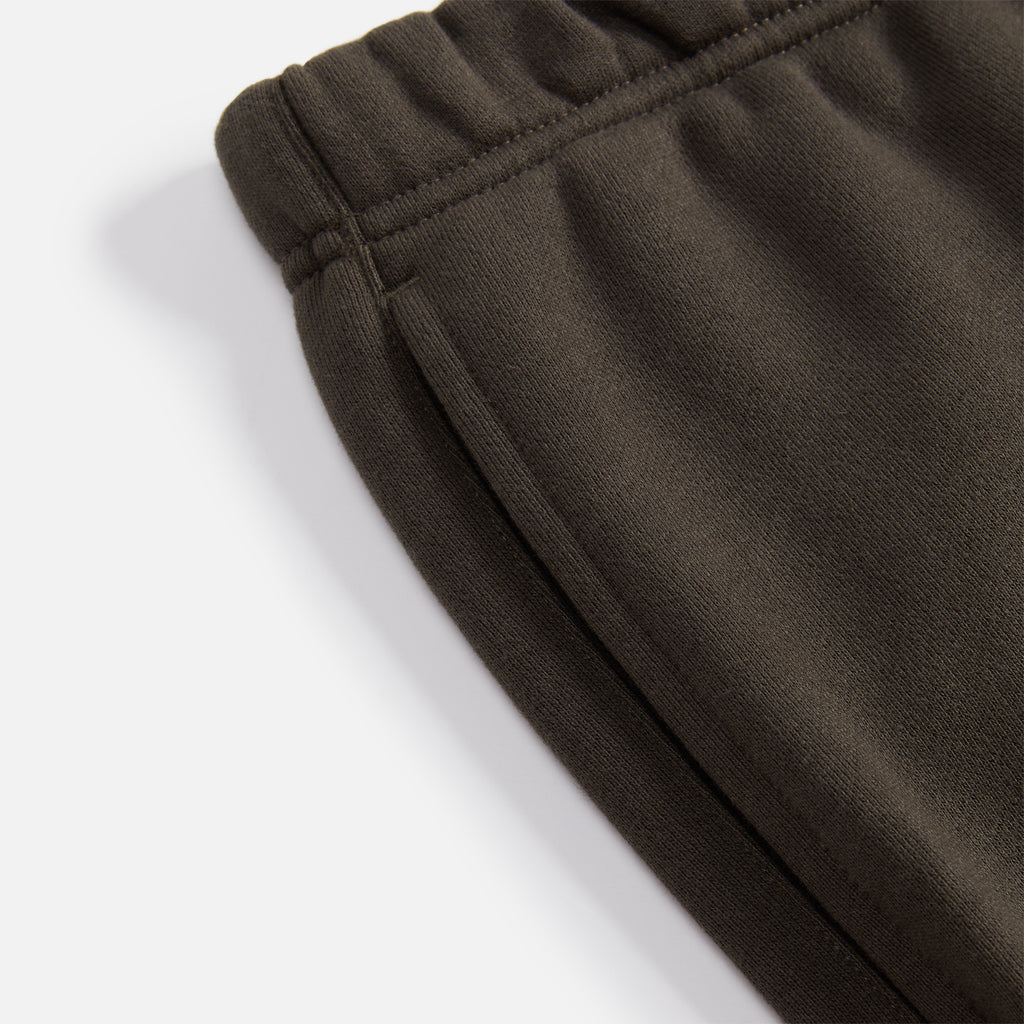 Essentials Fleece Relaxed Sweatpants - Off-Black – Kith