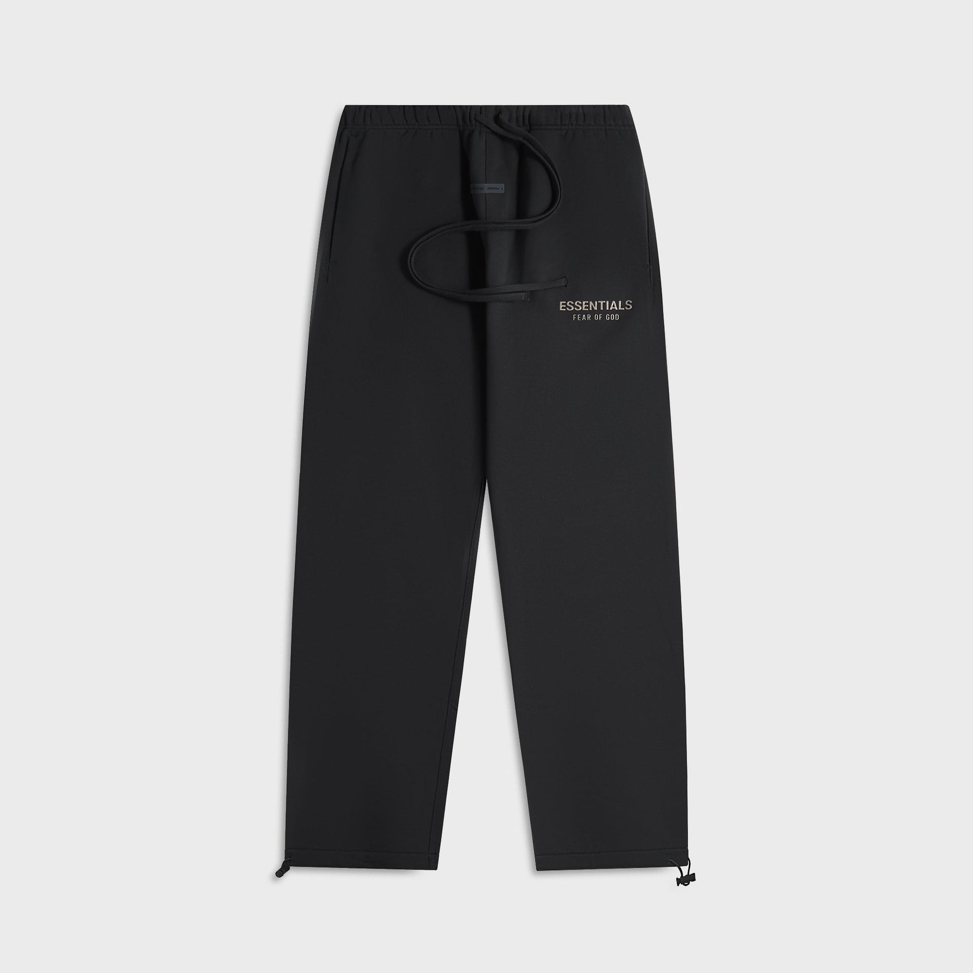 Essentials Relaxed Fleece Sweatpant in Jet Black
