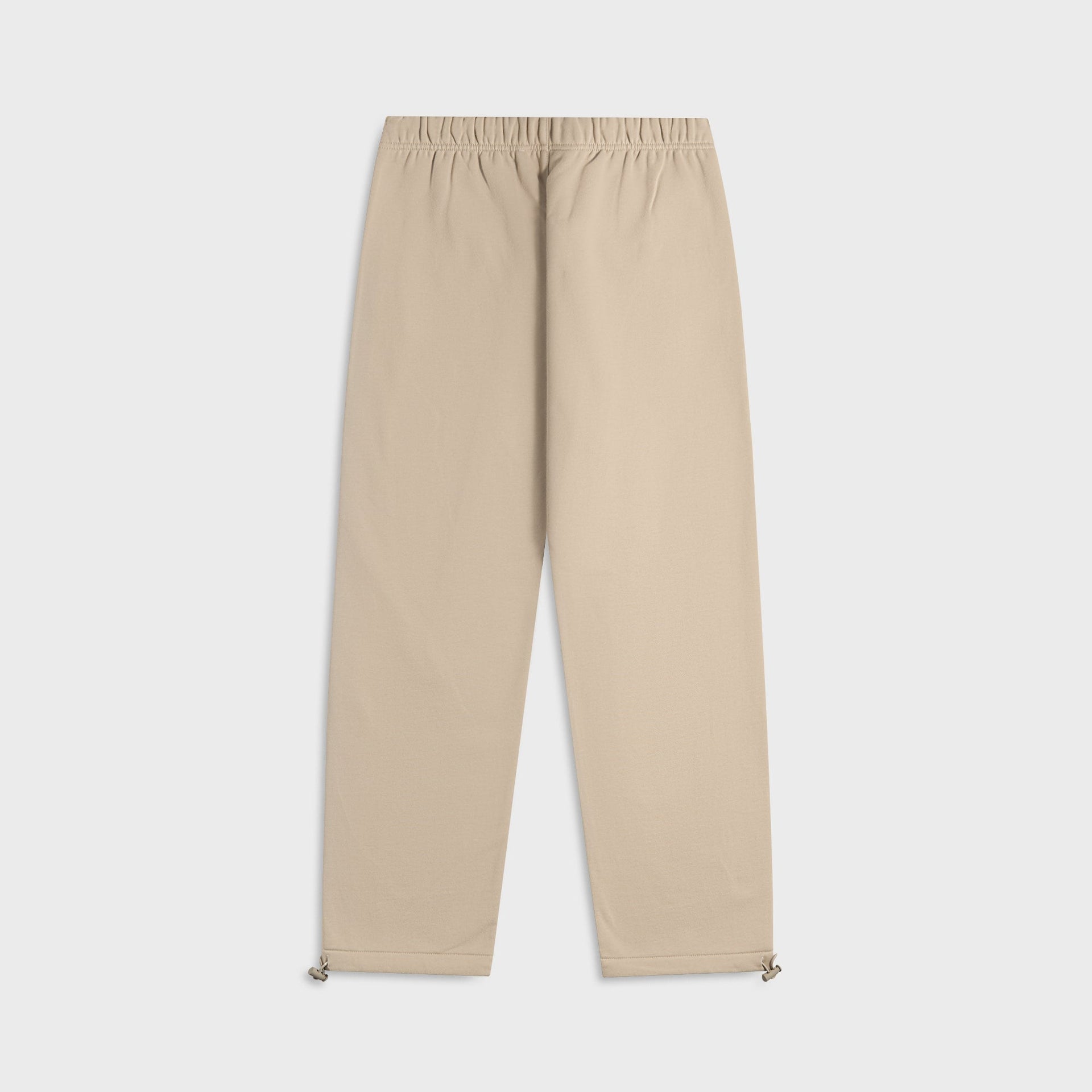 Essentials Relaxed Fleece Sweatpant in Timber
