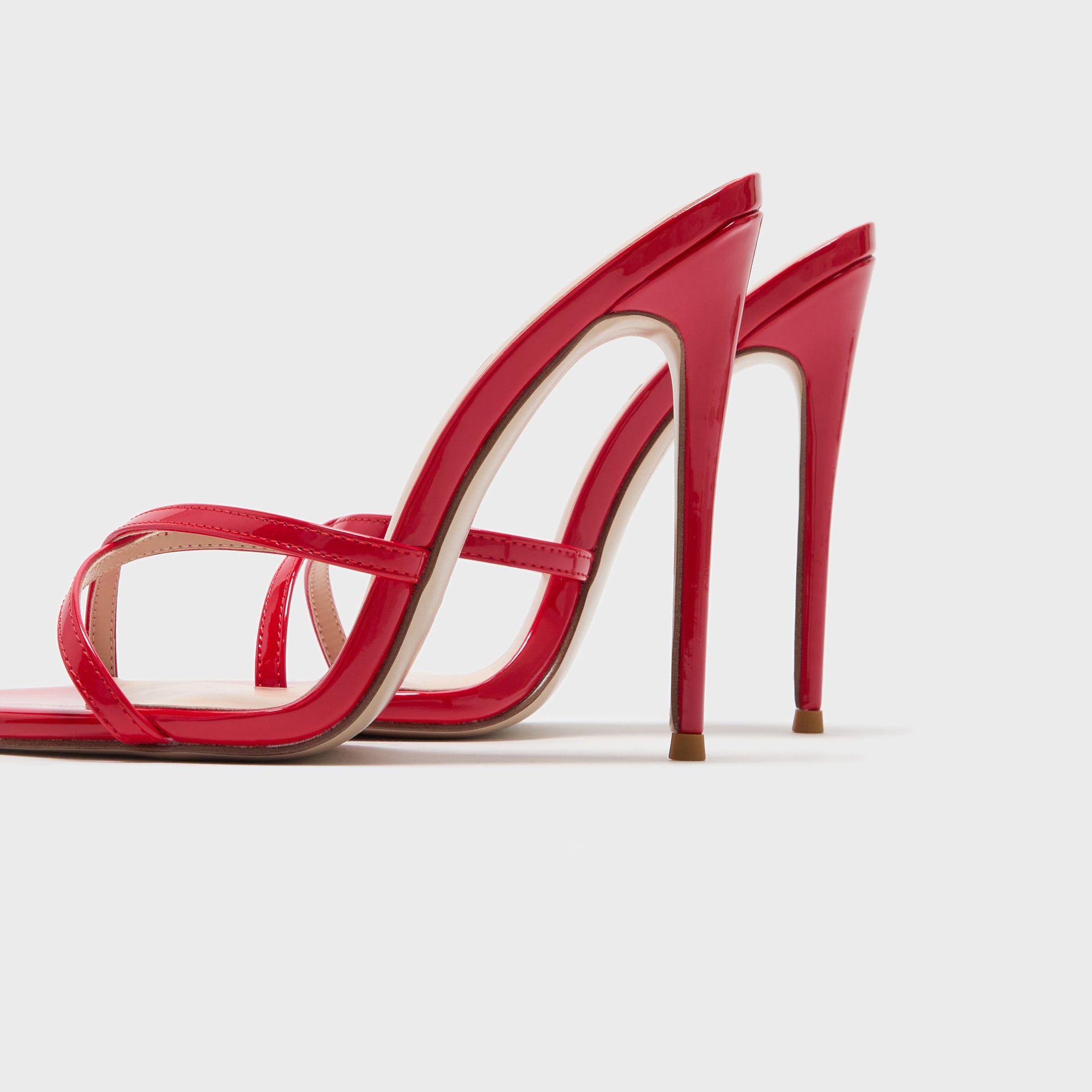 Femme LA Donatella Mule - Cherry Red