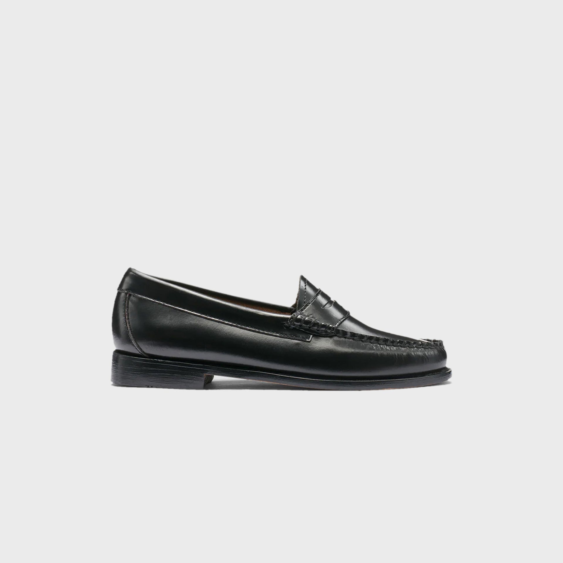 G.H. Bass WMNS Whitney Weejun Venetian Loafer - Black