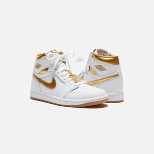 Nike WMNS Air Jordan 1 High OG - White / Metallic Gold / Gum Light Brown
