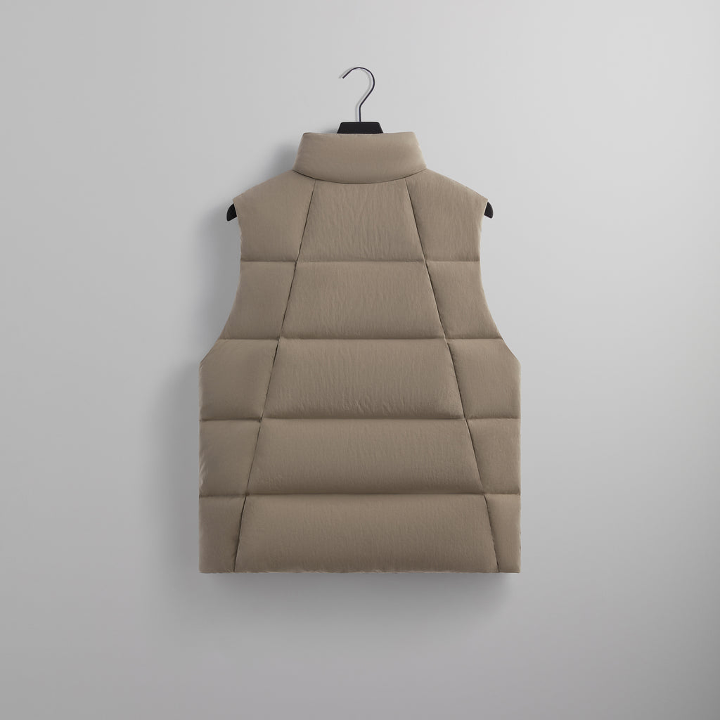 Kith Wrinkle Nylon Midi Vest - Canvas