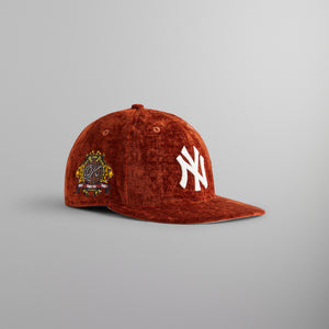 UrlfreezeShops & New Era for the New York Yankees Chenille Chainstitch 59FIFTY Low Profile - Briar