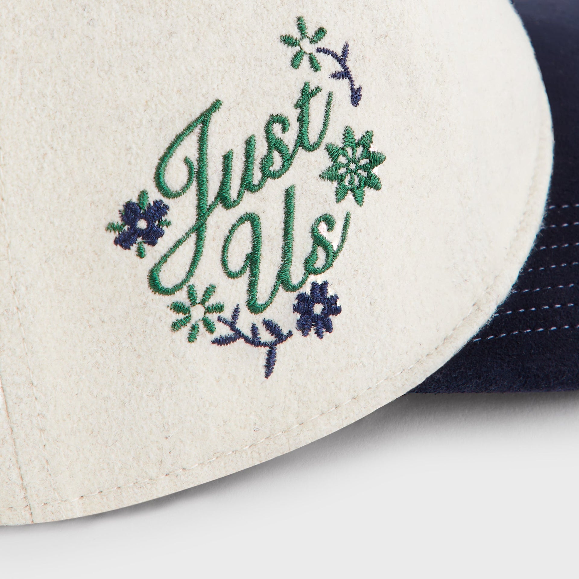 Kith & New Era for the New York Yankees Two-Tone Heavy Twill Franchise LS Cap - Sandrift