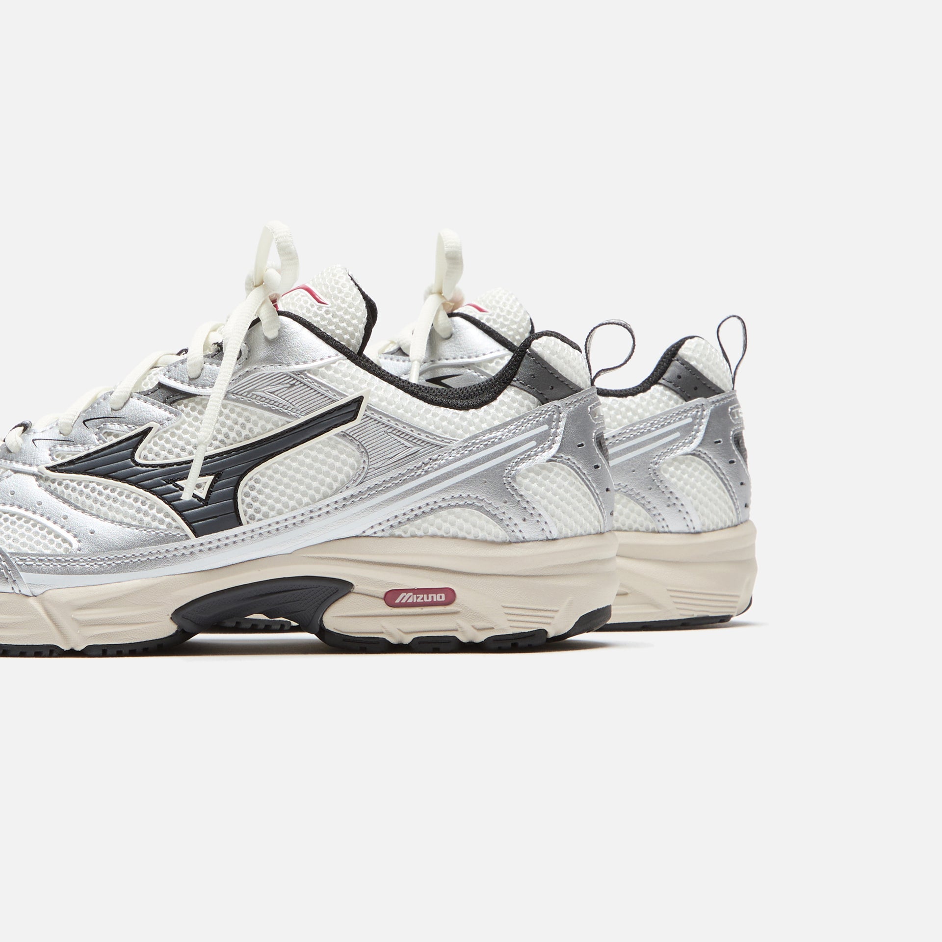 Mizuno MXR - White / Black / Silver