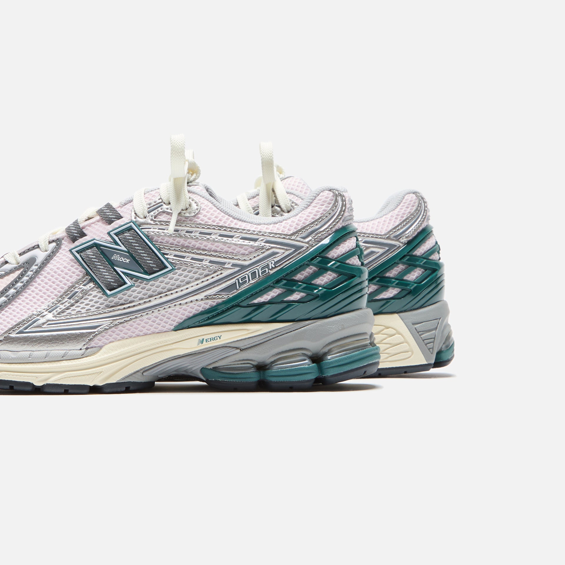 (RTV) New Balance 1906R - Granite / Metallic Pink