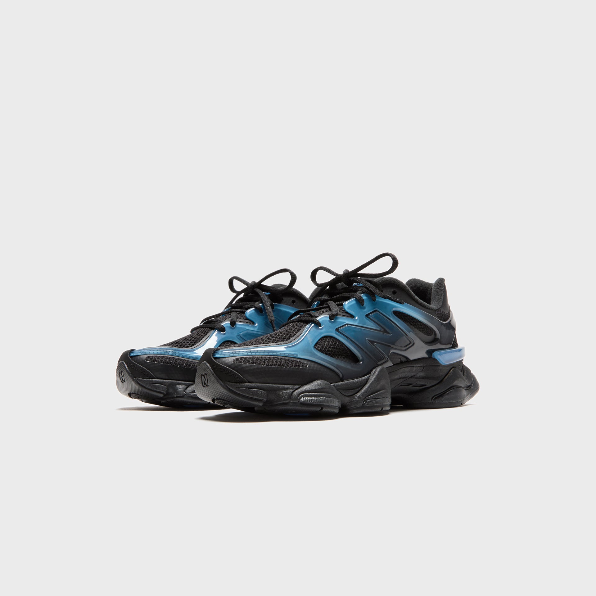 New Balance 9060 - Navy Blue / Black