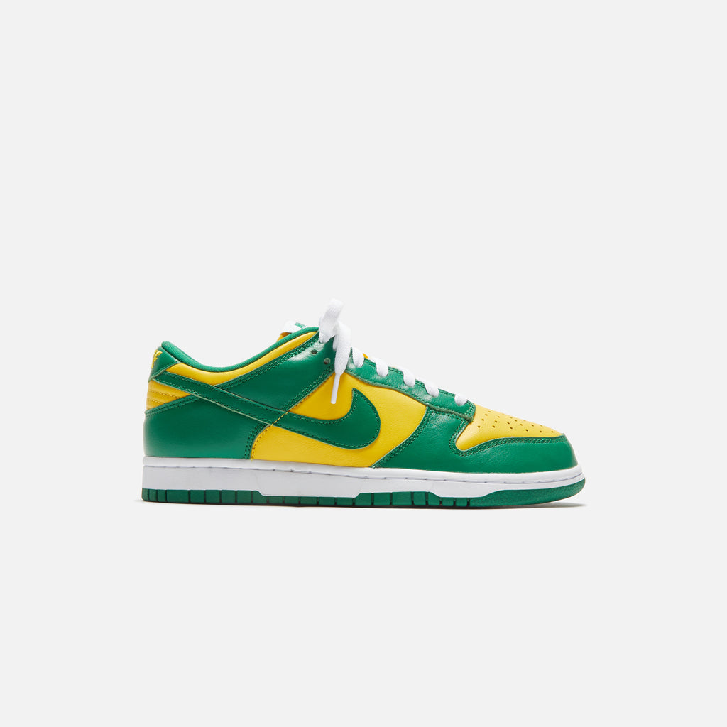 Nike Dunk Low SP - Varsity Maize / Pine Green / White