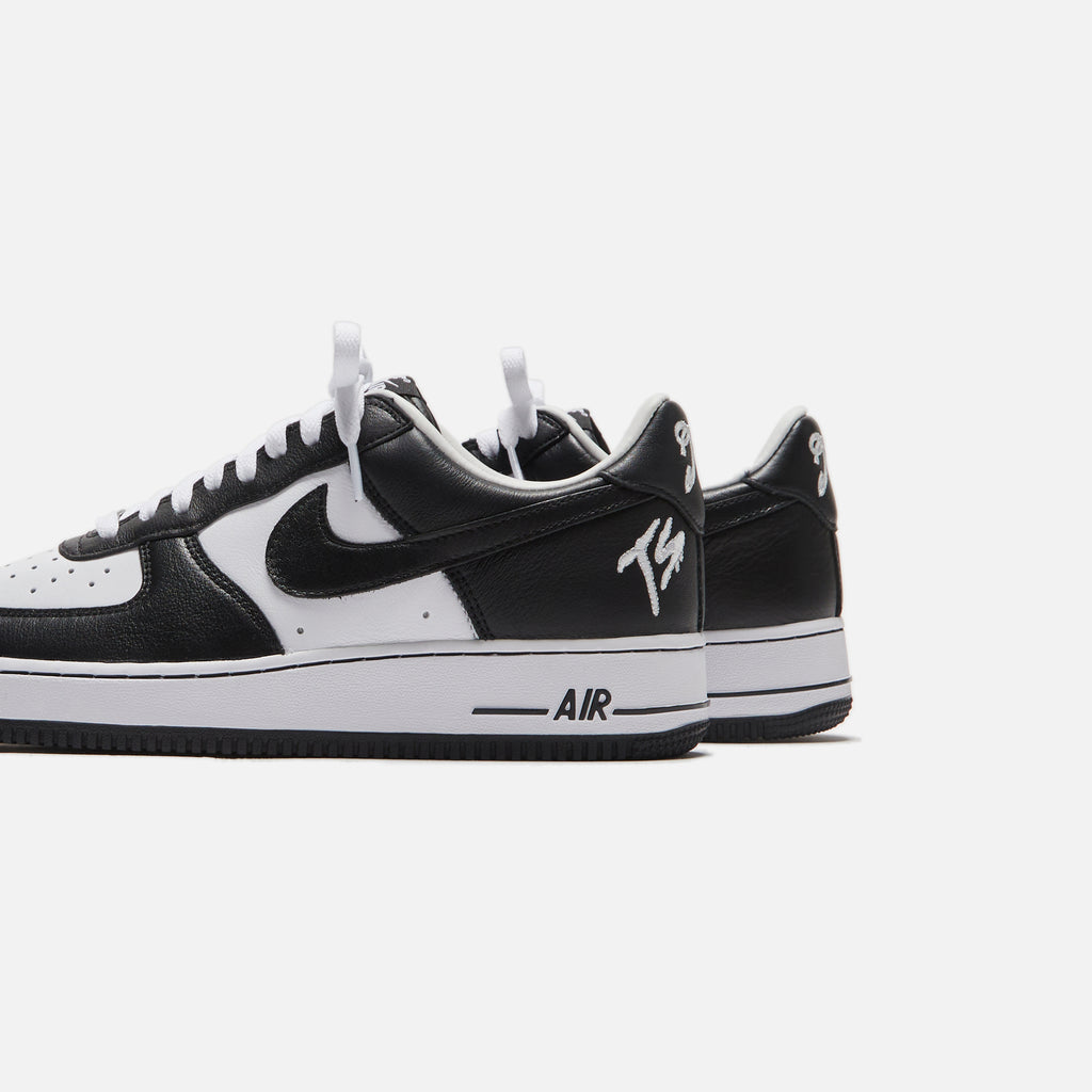 Nike x Terror Squad Air Force 1 Low - White / Black