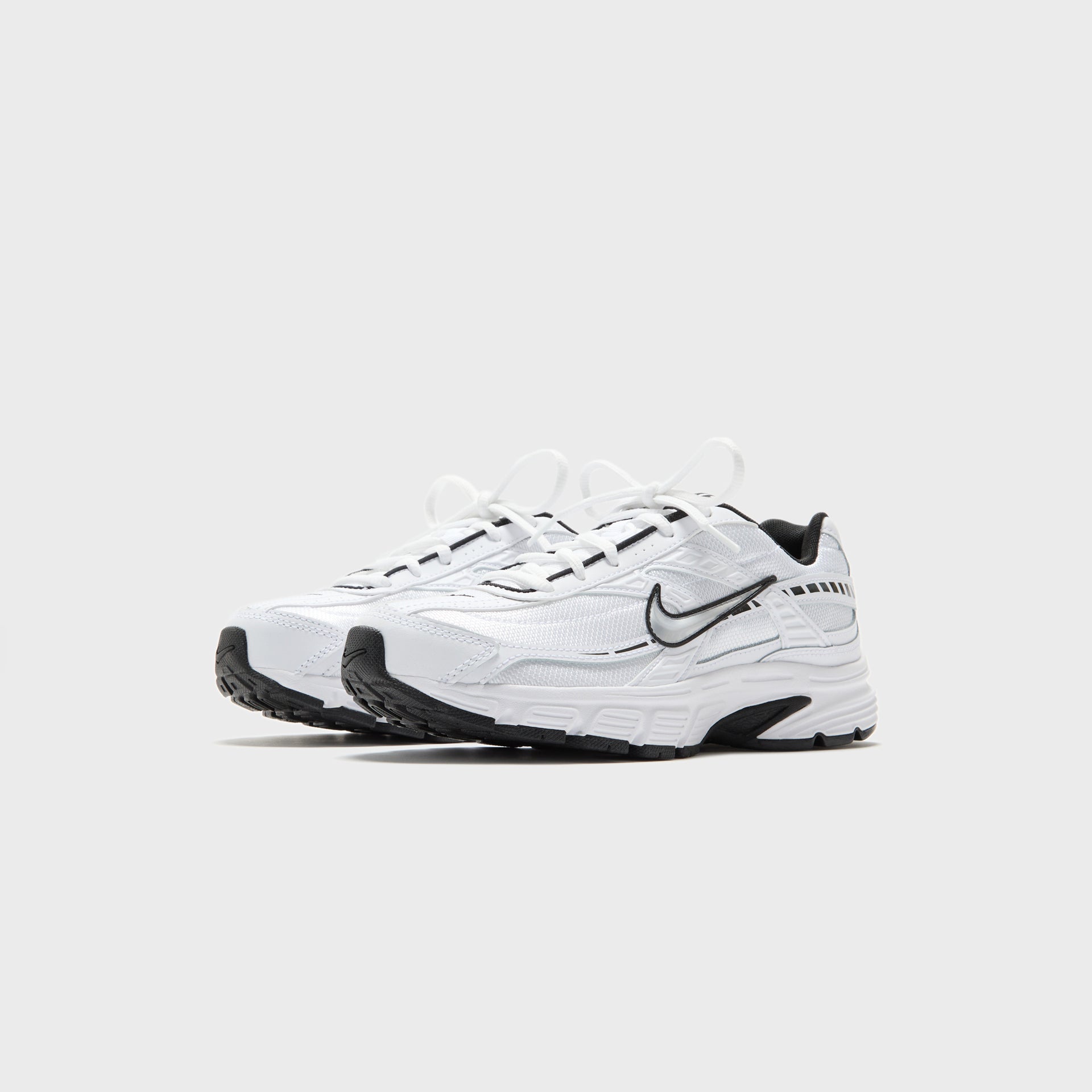 Nike WMNS Initiator Cn - White / Black / Metallic Silver