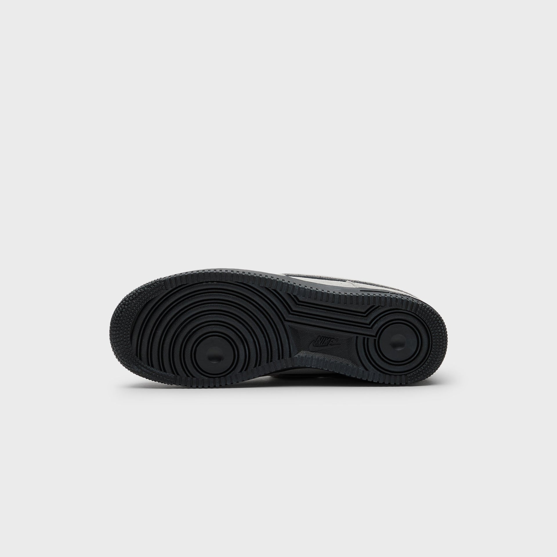 Nike Air Force 1 '07 LV8 - Light Smoke Grey / Light Smoke Grey / Black