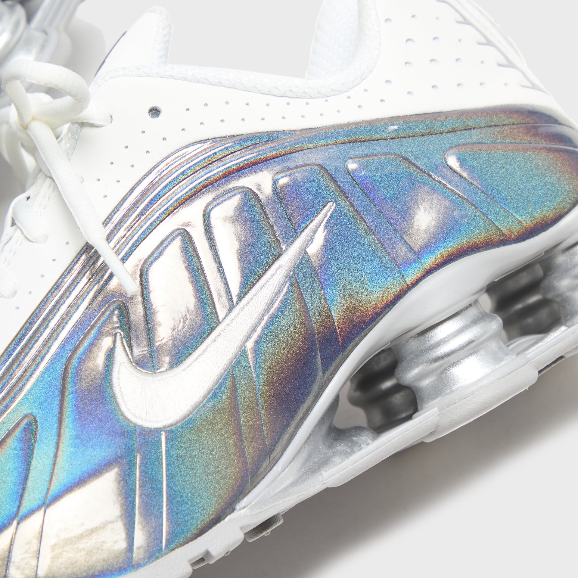 Nike WMNS Shox R4 - Hydrangeas / Metallic Silver / Summit White
