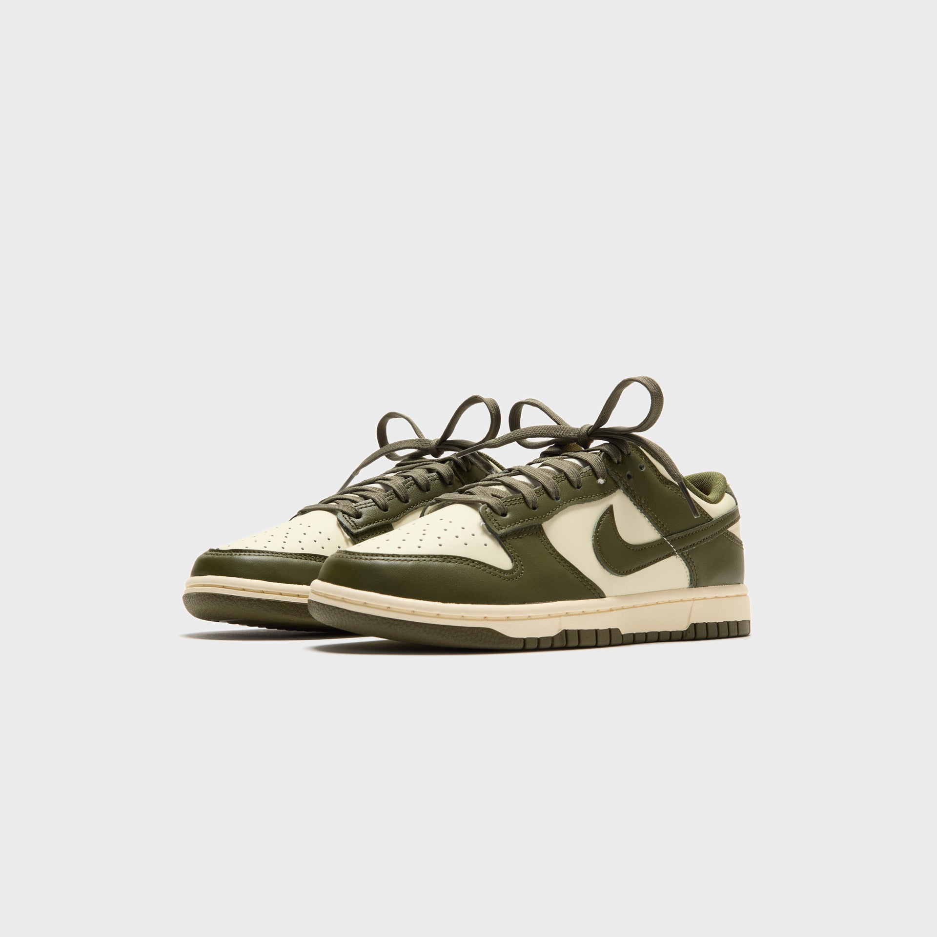 Nike Dunk Low Retro - Coconut Milk / Rough Green / Electro Orange