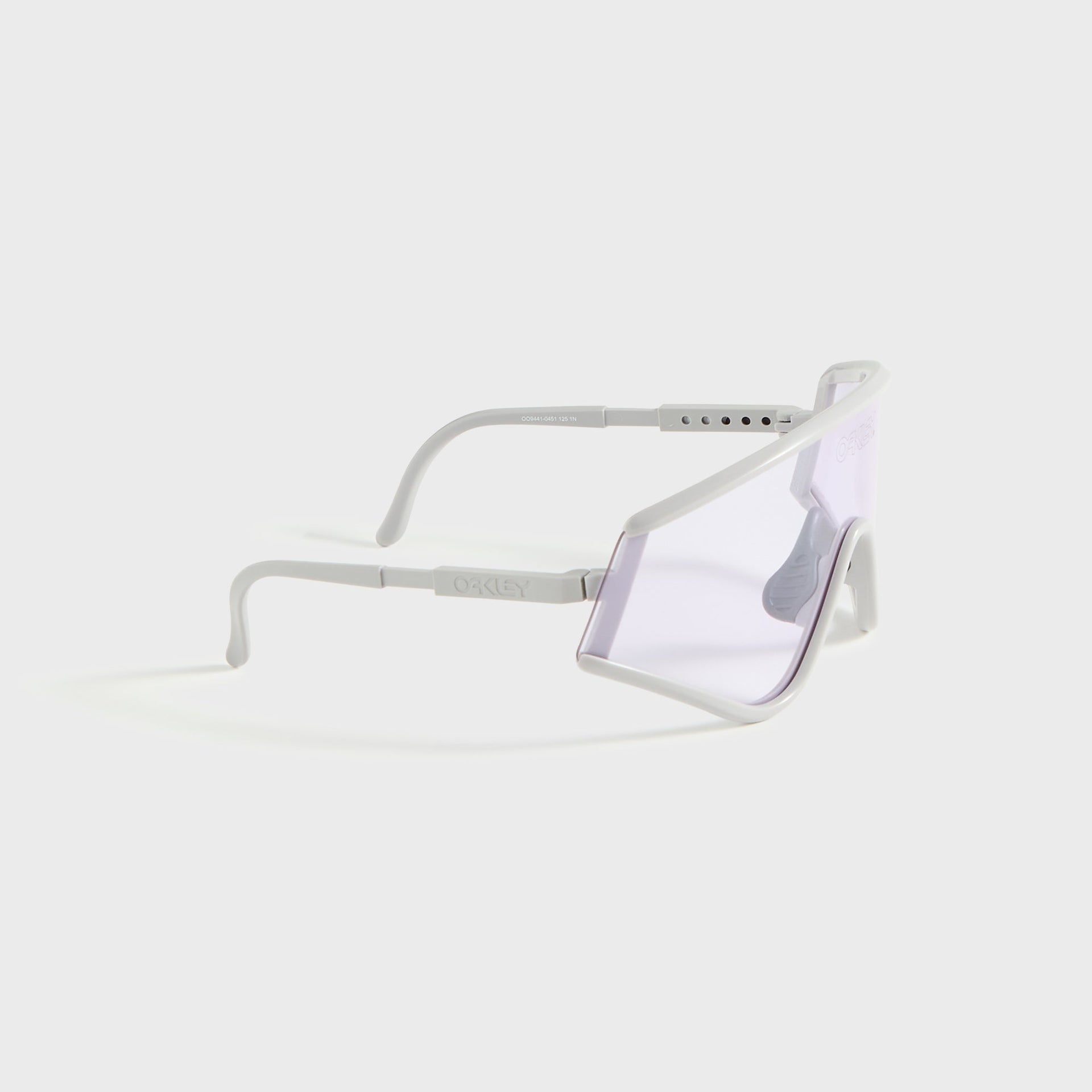 Oakley Eyeshade in Cool Grey / Prizm Low Light