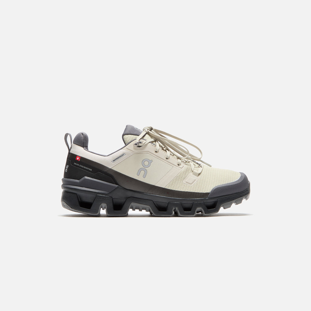 On Running WMNS Cloudwander Waterproof - Sand / Black – Kith