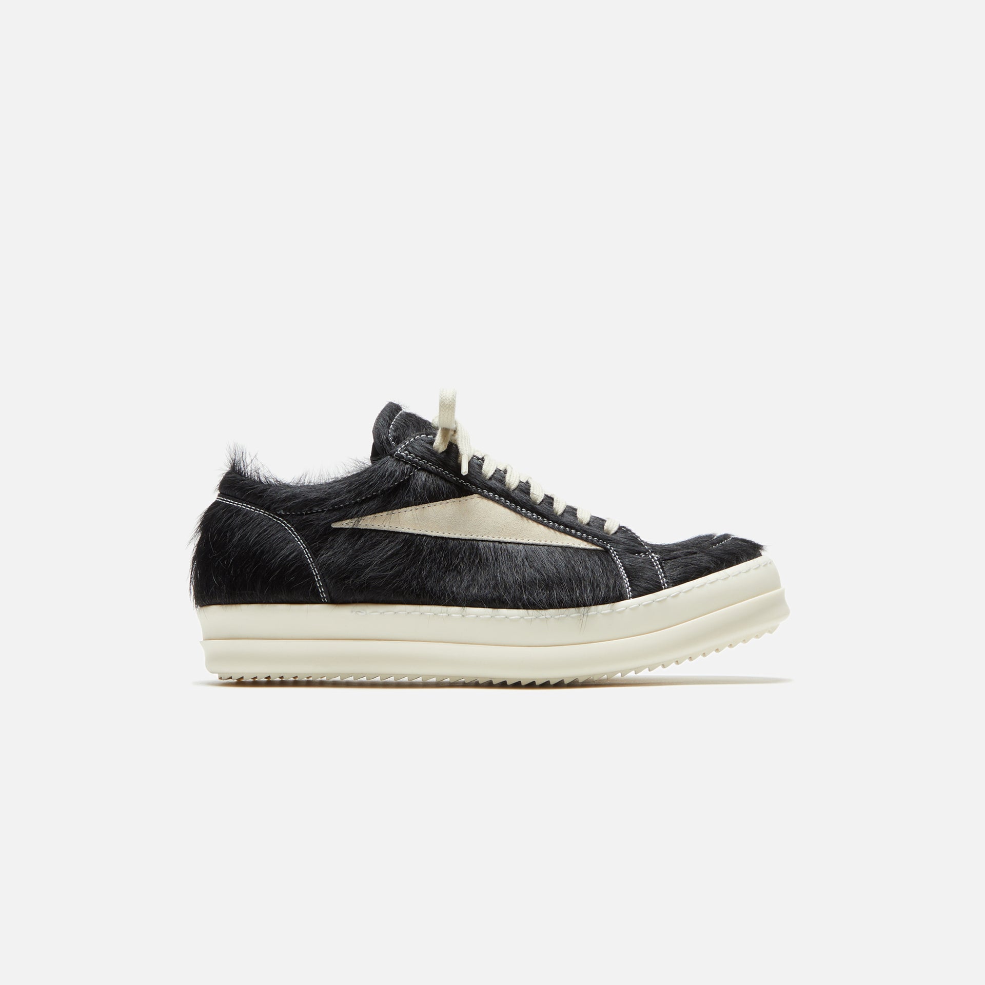 Rick Owens Vintage Sneakers - Black / Milk / Milk Scarpe in Pelliccia