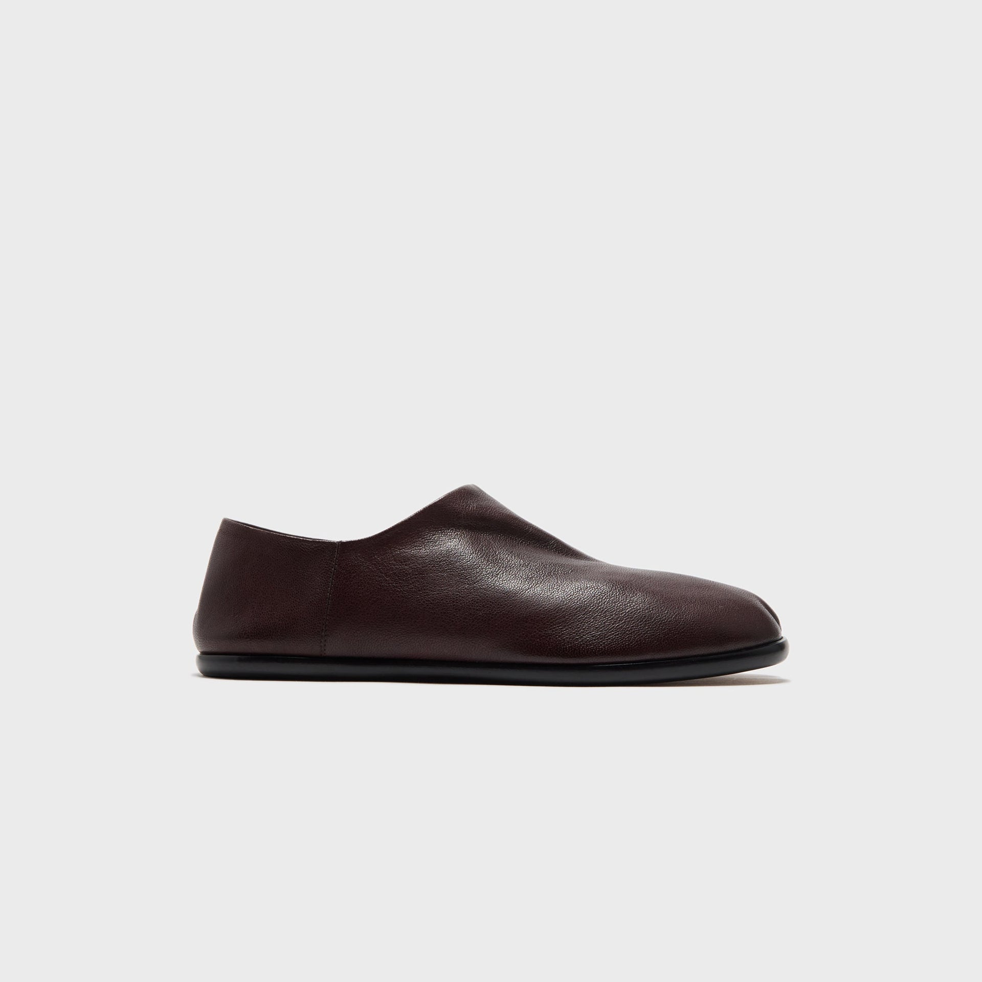 Maison Margiela Tabi Babouche - Camel Leather Moka