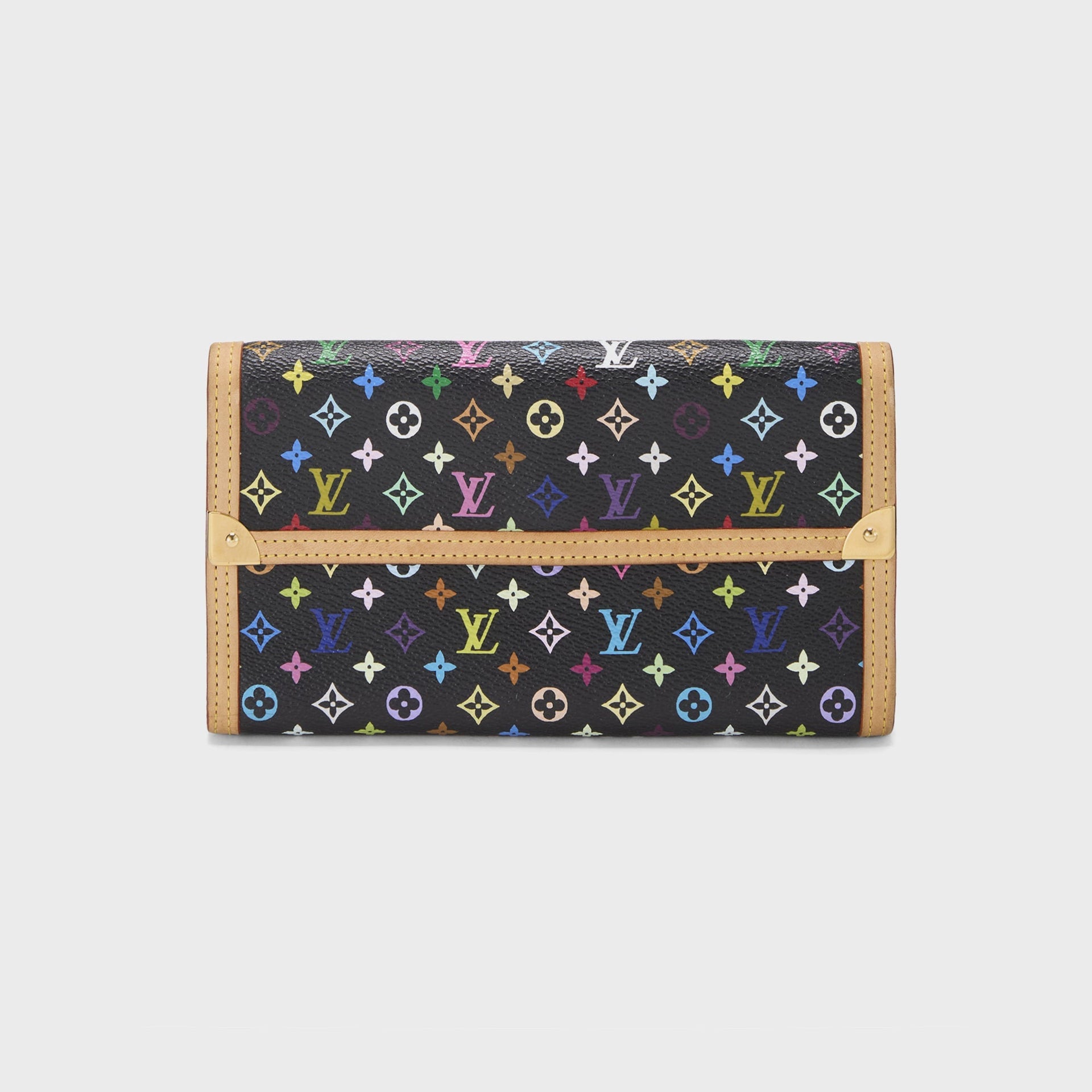 WGACA Louis Vuitton International in Black