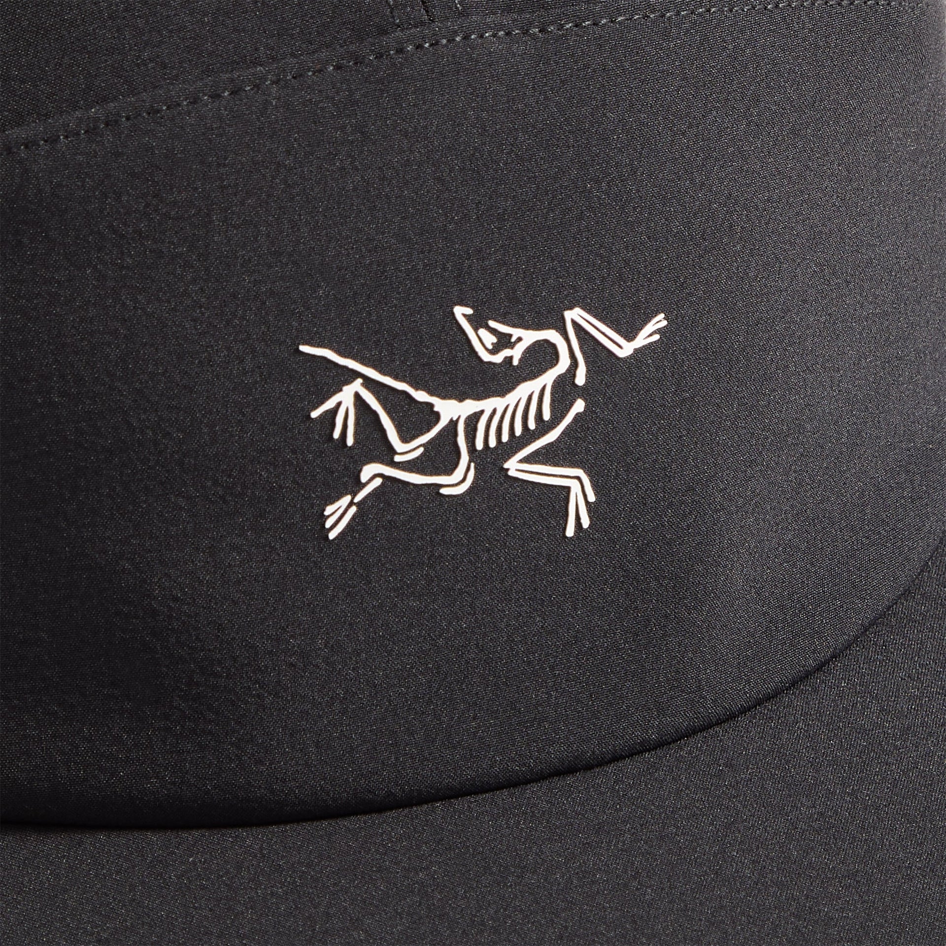 Arc'teryx Gamma 5 Panel Cap in Black / Arctic Silk