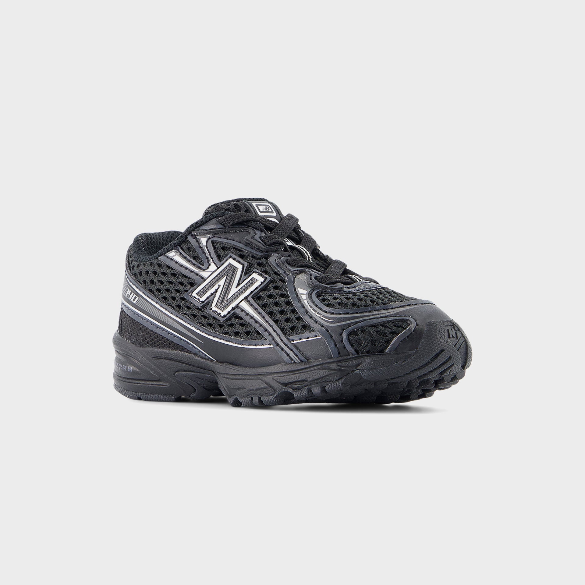 New Balance TD 740 Bungee Lace - Black / Silver Metallic