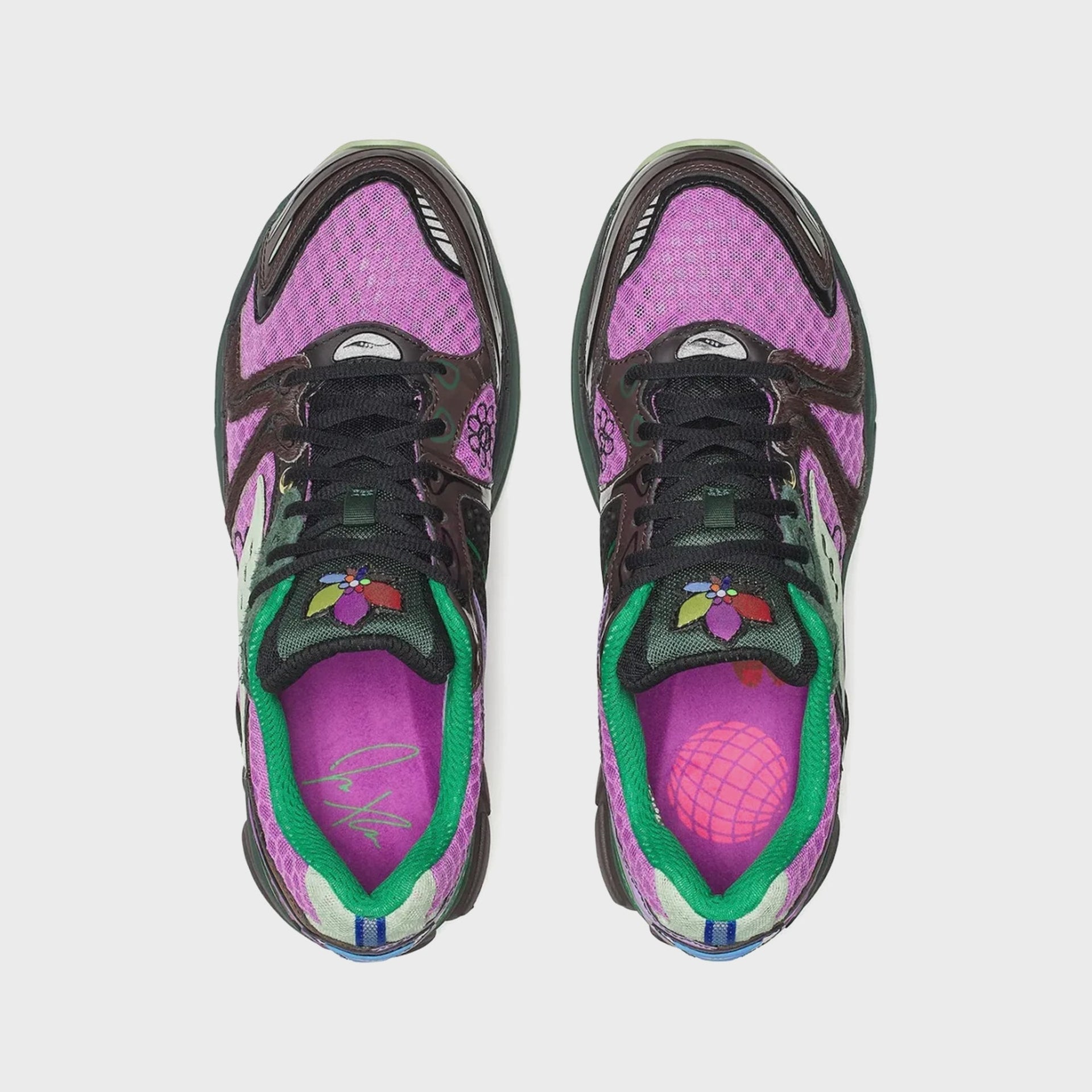 Saucony x Jae Tips ProGrid Triumph 4 - Violet / Earth