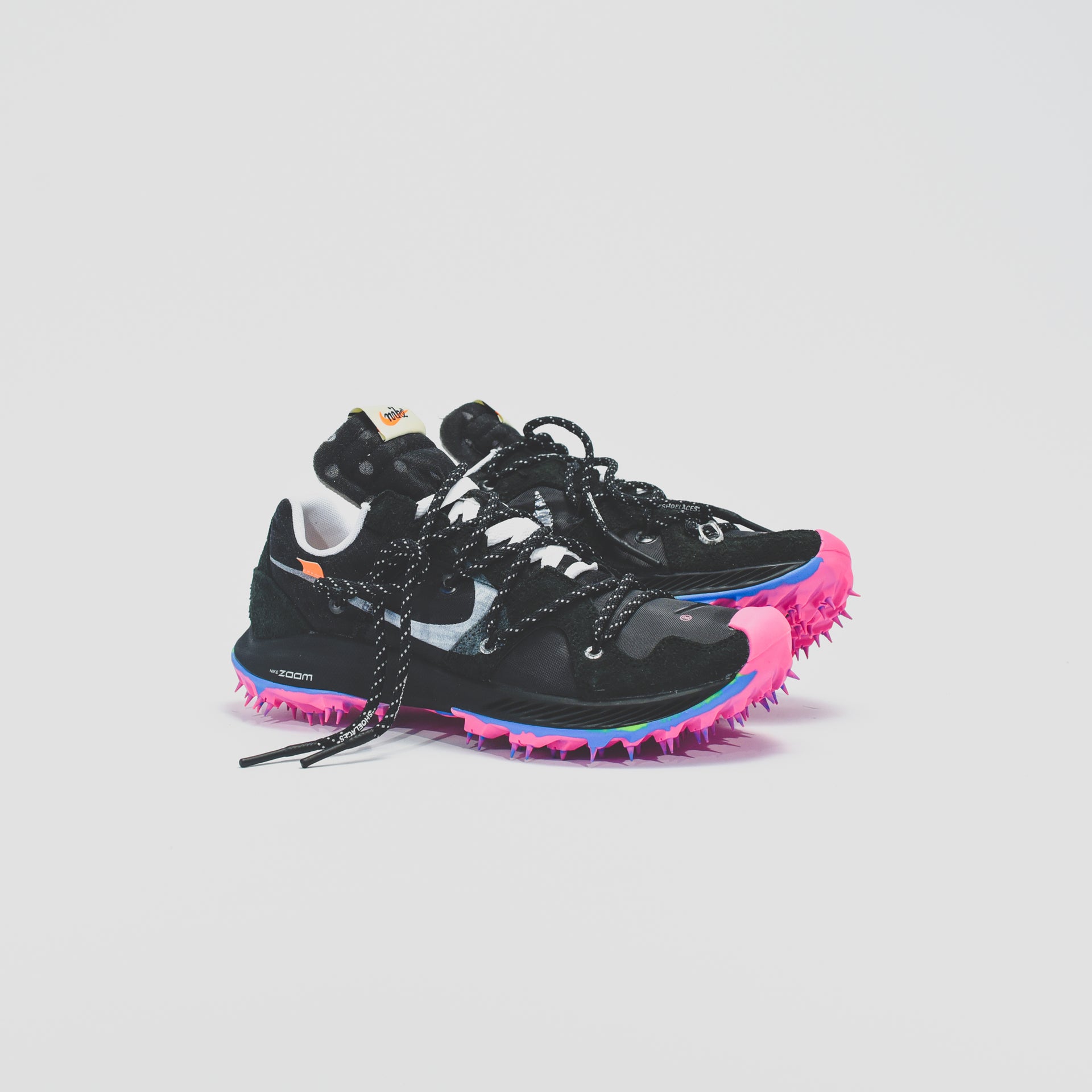 Nike x Off-White WMNS Zoom Terra Kiger 5 - Black / Metallic Silver / White